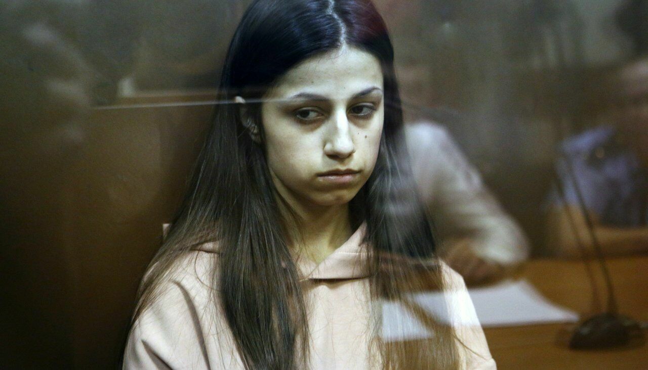 Младшая сестра-убийца Хачатурян переведена в психиатрическую лечебницу