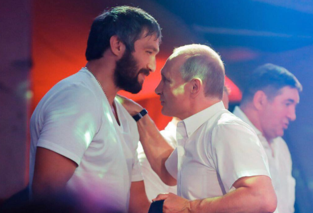 Хоккеист Овечкин создал общественное движение Putin Team