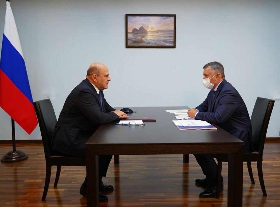 Премьер-министр России и губернатор Иркутской области провели рабочую встречу