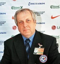 Футбольный арбитр Андрей Будогосский