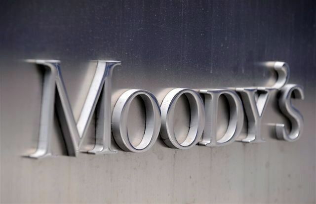 Агентство Moody`s повысило прогноз по гособлигациям РФ