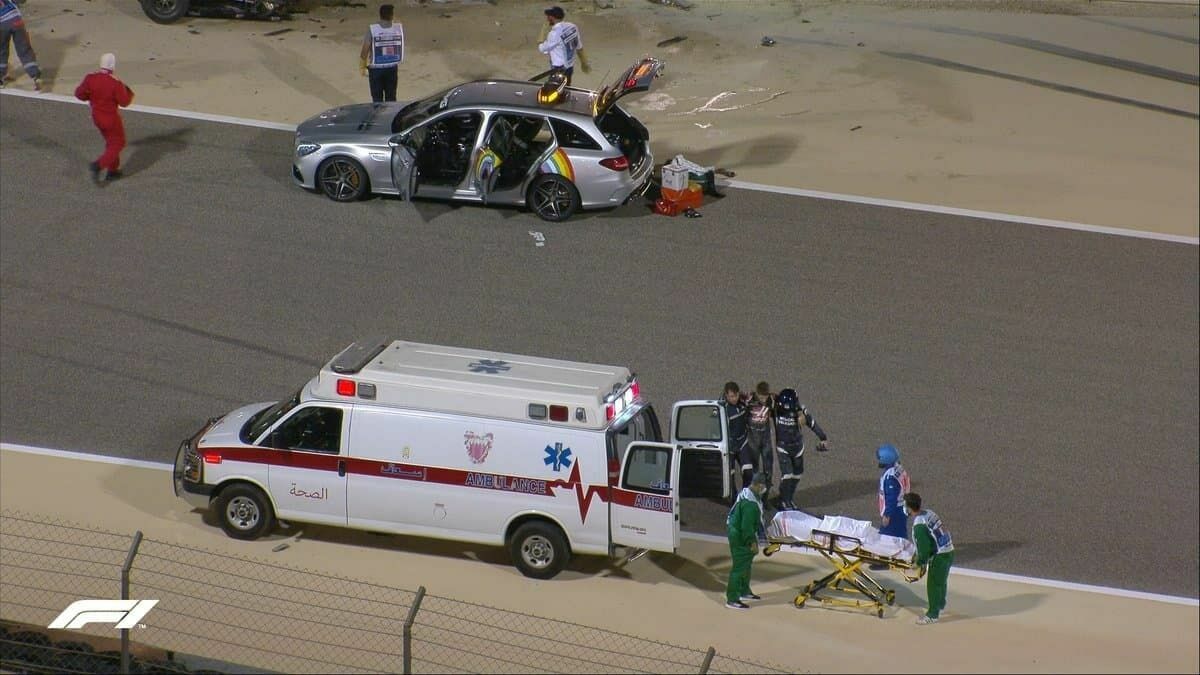 Болид Грожана взорвался во время гонки 15 этапа Формулы-1 в Бахрейне (ВИДЕО)