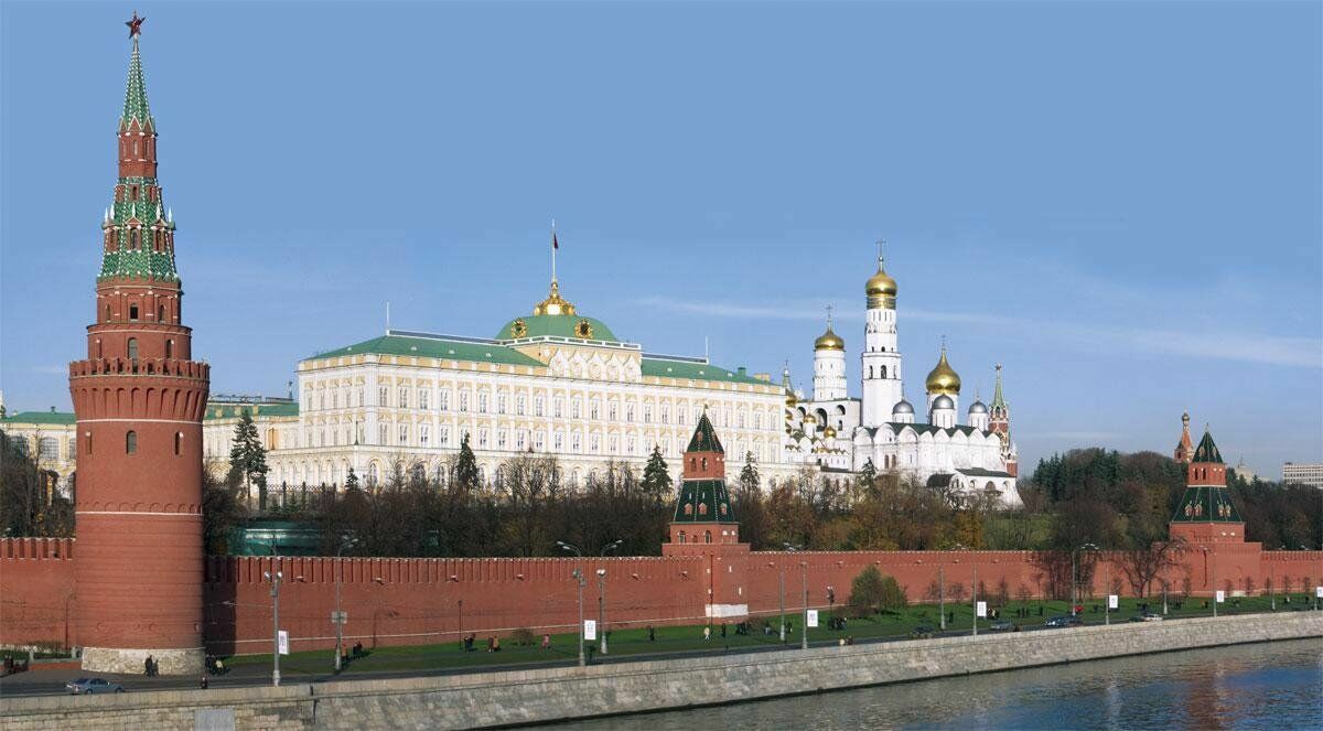 Кремль поддержит губернаторов-единороссов во втором туре выборов