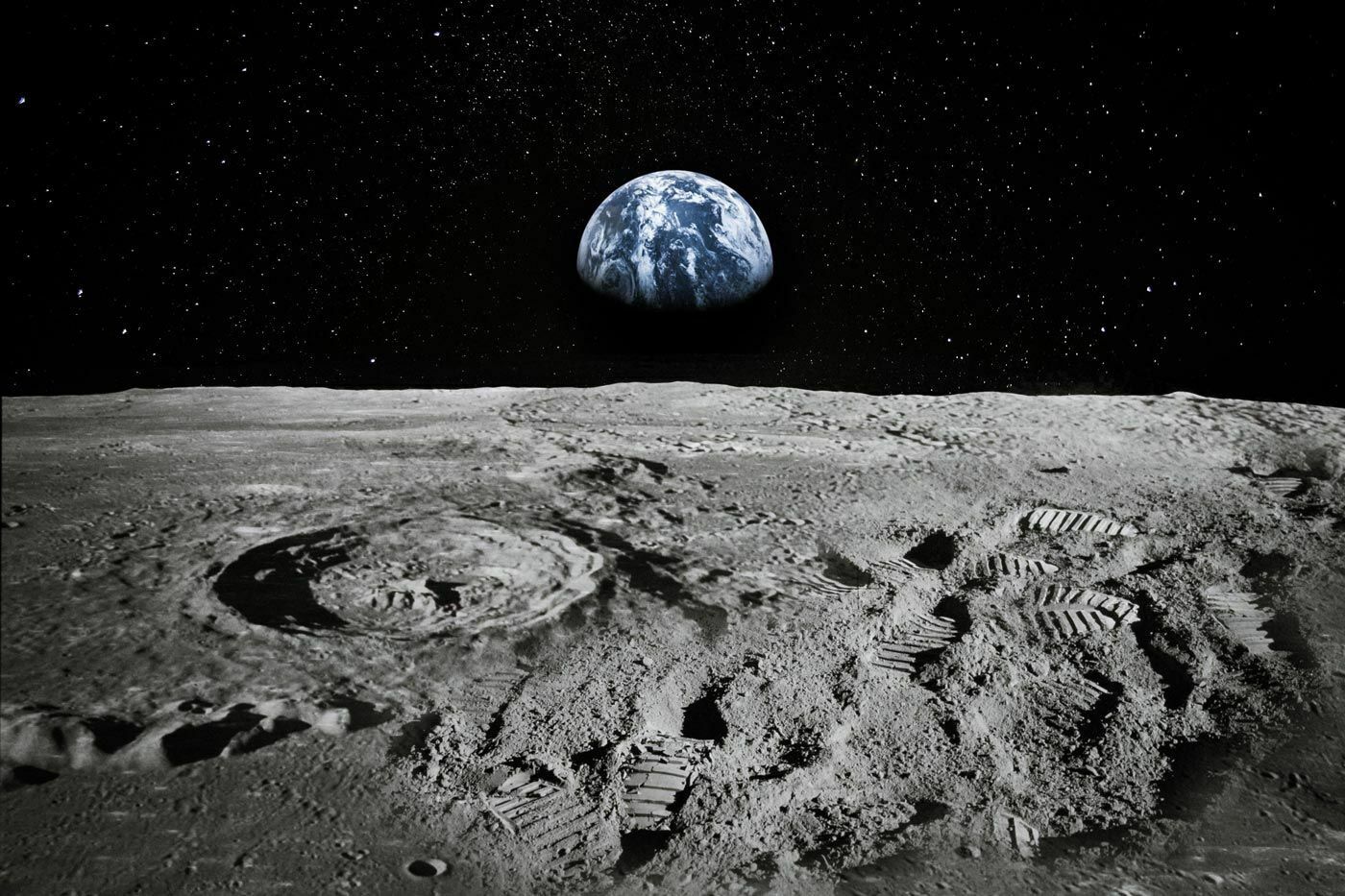 Американская программа по НЛО изучала возможность ядерного удара по Луне
