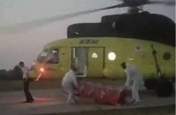 Селяне в Югре прогнали санитарный вертолет, прибывший за пациентом с ковидом