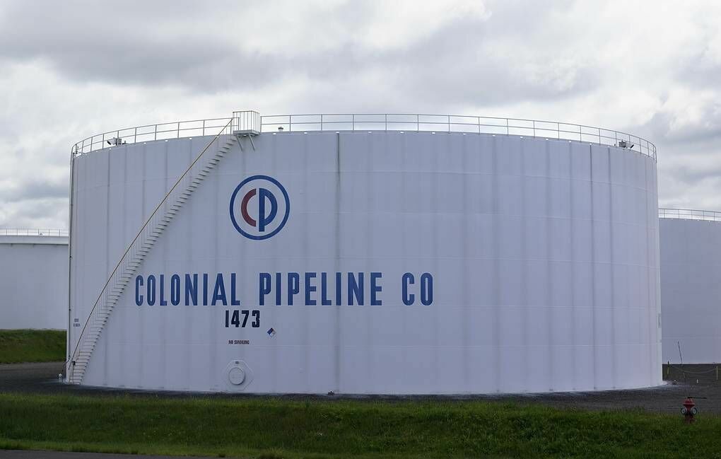 Джо Байден заявил, что хакеры атаковали трубопровод Colonial Pipeline из России