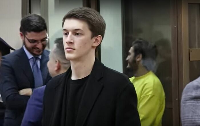 Студента ВШЭ Егора Жукова оставили на полгода под домашним арестом