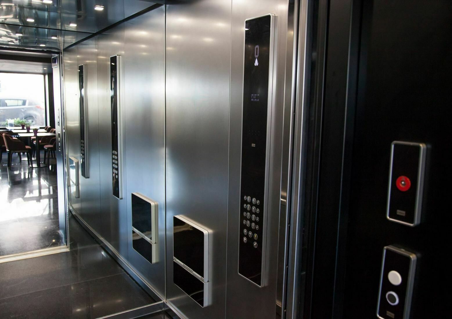 Финский производитель лифтов KONE не стал разрывать отношения с РФ
