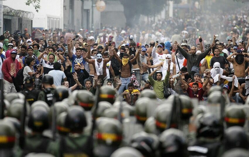 В ходе протестных акций в Венесуэле погибли 5 человек