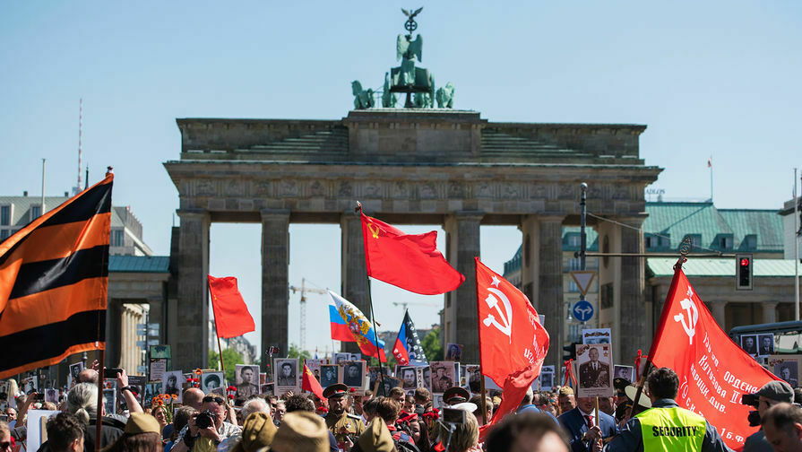 В Берлине запретили георгиевские ленты на шествии «Бессмертного полка»