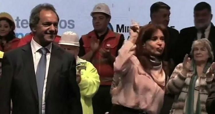 Танец президента Аргентины Кристины Киршнер стал хитом в Сети