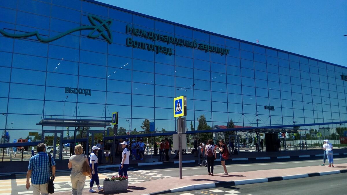 Аэропорт Волгограда так и не переименовали в честь Маресьева