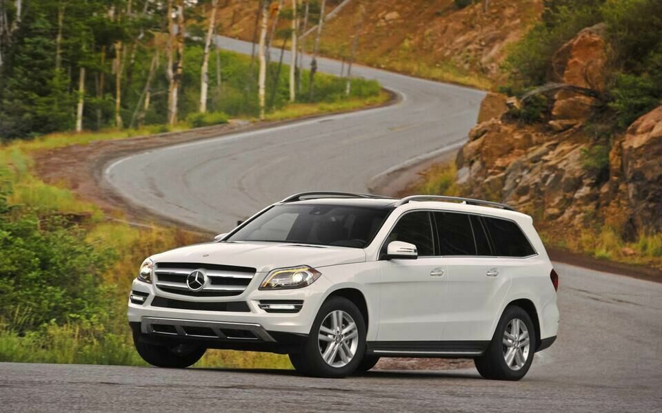 Mercedes-Benz отзывает с рынка 38,2 тыс. машин из-за проблем с тормозами