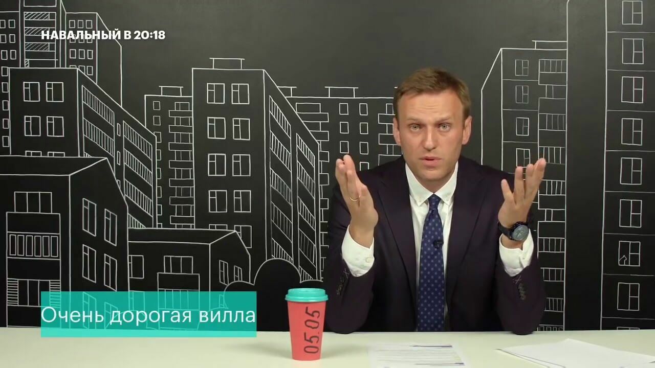 Прохоров отсудил у Навального рубль