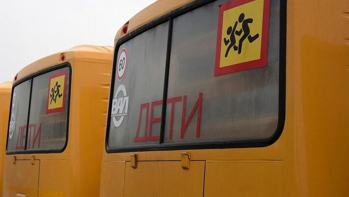 Пять школьников пострадали при ДТП с автобусом на Сахалине