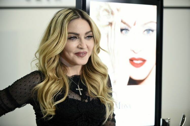 Billboard назвал Мадонну «Женщиной года»