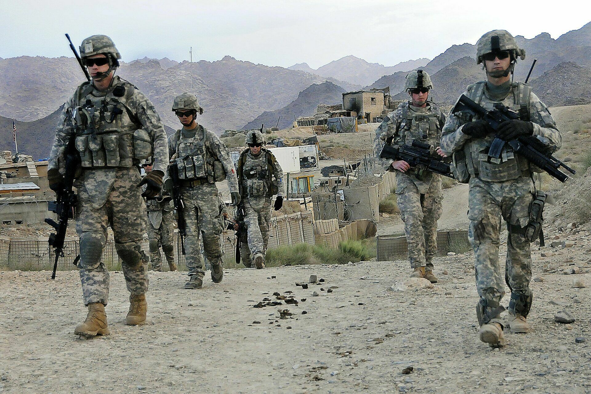 Трамп заявил о немедленном выводе войск из Афганистана