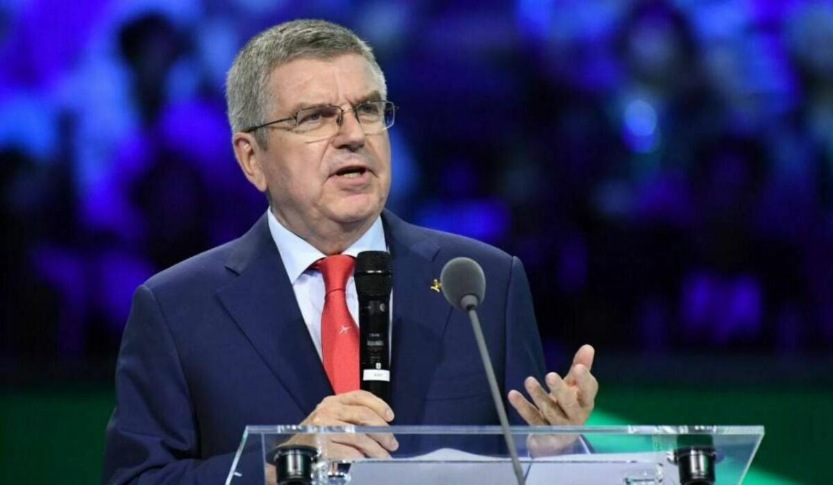 Президент МОК Томас Бах призвал не допускать российских спортсменов до соревнований