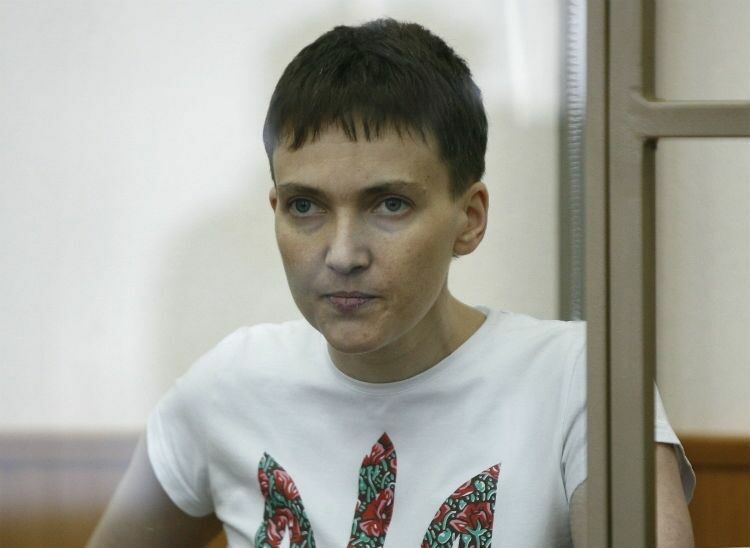 Надежда Савченко завершила сухую голодовку по просьбе президента Украины