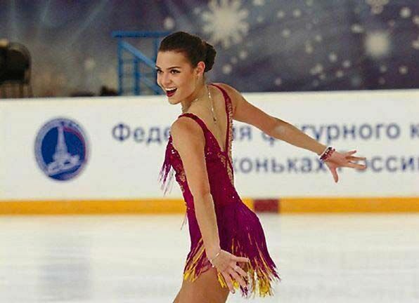 Сотникова официально вернулась на лед