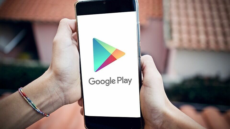 Из Google Play удалили приложения попавших под санкции США банков