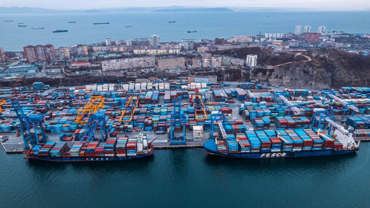 Российские порты восстановили грузооборот до уровня 2019 года