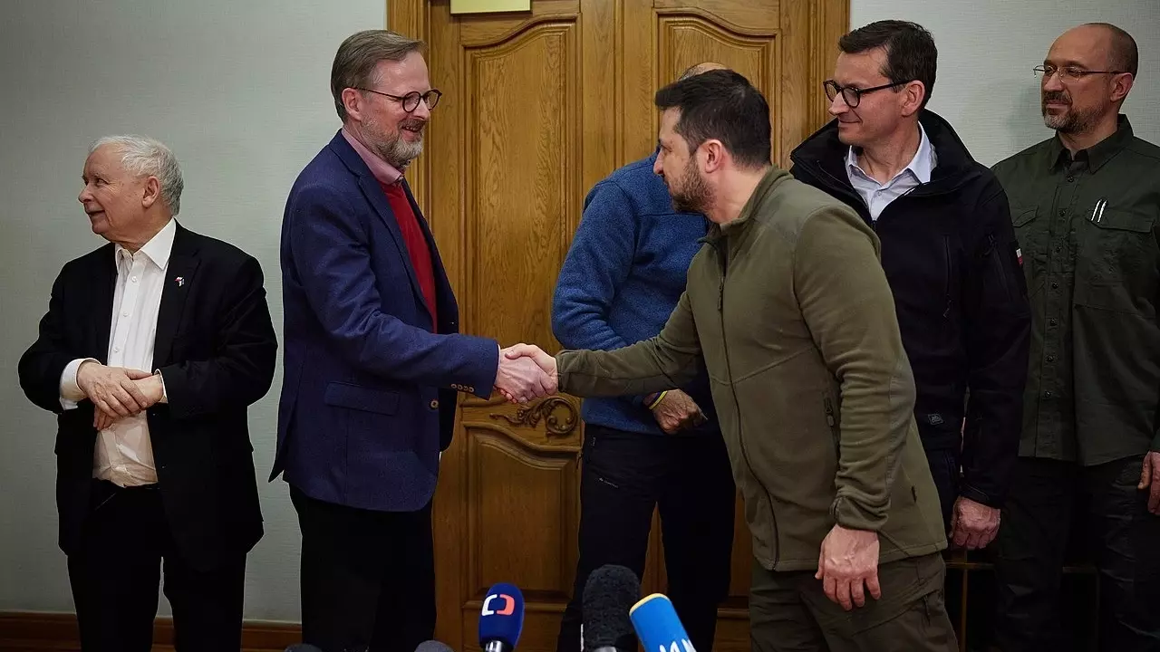 Петр Фиала и Владимир Зеленский на переговорах в марте 2022