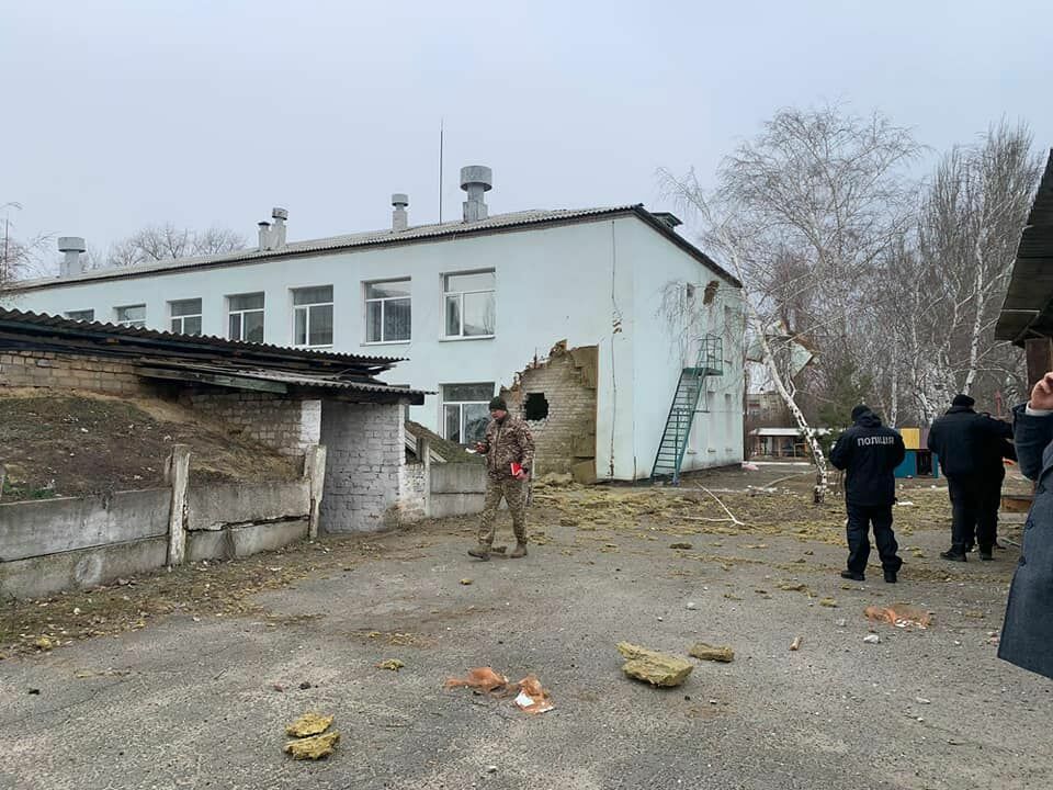 Детский сад в  Донбассе, якобы обстреленный украинской армией