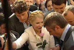 Сторонники Тимошенко устроили митинг в центре Киева