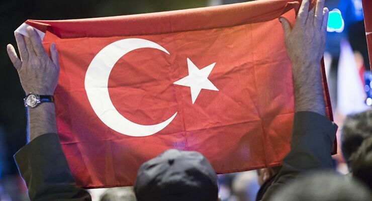 Турецкие власти сообщают о 161 погибшем при попытке переворота