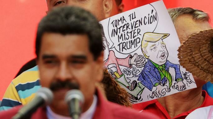 Мадуро проведет военные учения в Венесуэле после угроз Трампа