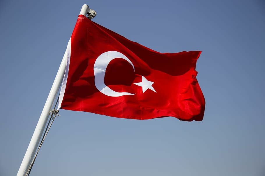 В Турции власти обеспокоены дрейфующими минами