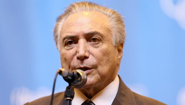 Мишел Темер официально вступил в должность президента Бразилии