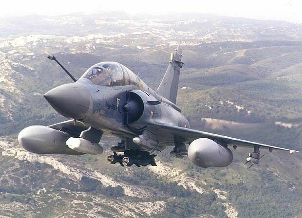 Самолет ВВС Франции потерял учебную бомбу
