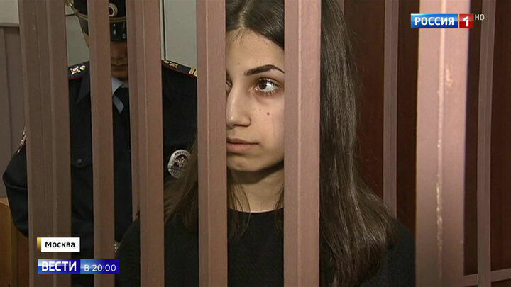 Мосгорсуд вернул прокуратуре на доследование дело сестер Хачатурян