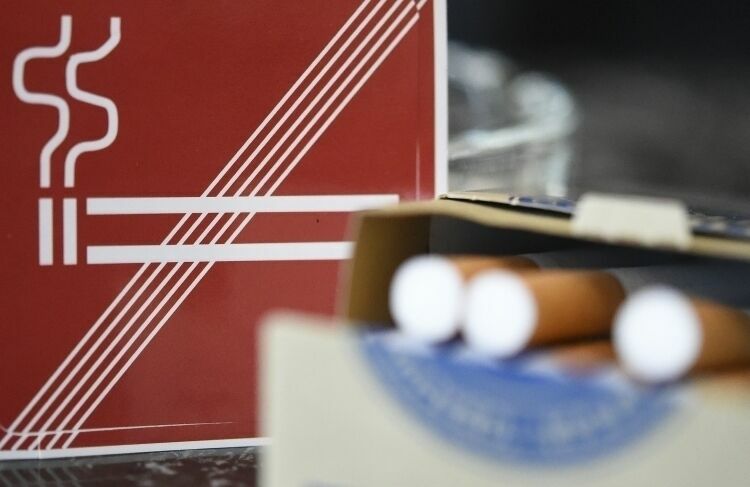 В России могут прекратить продавать табак людям, родившимся после 2014 года