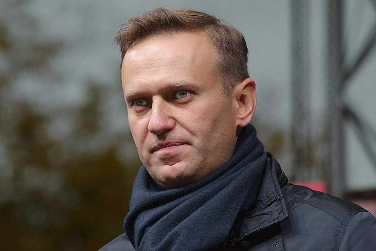 Навального до комы довела диета? Омские врачи озвучили новую версию отравления