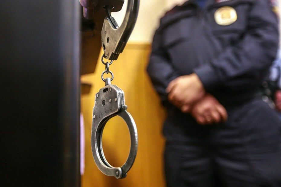 Жителю Казани присудили 10 тыс рублей за пытки его брата полицейскими