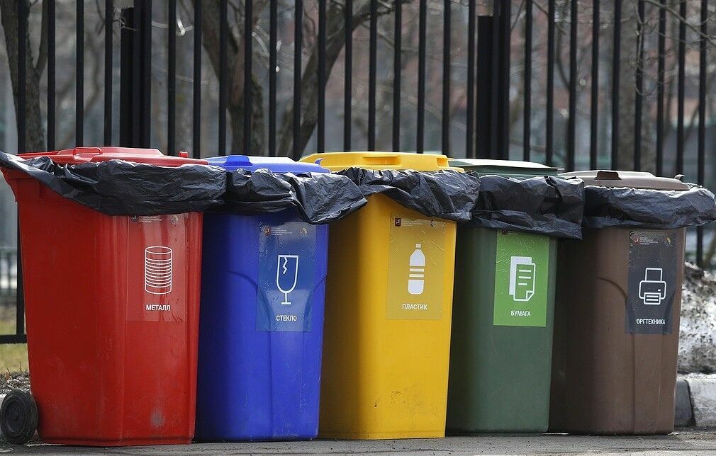 32% граждан раздельно собирают мусор