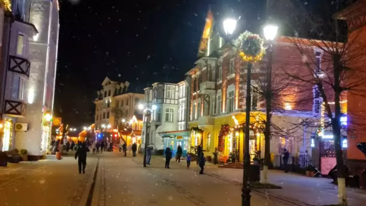 На новогодних ярмарках в Калининграде можно попробовать стрит-фуд из разных стран мира