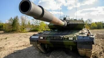 На Украину не доезжает часть оружия из США и Европы