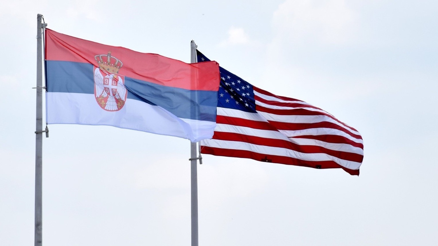 Александр Вучич заявил о важности военного сотрудничества Сербии и США