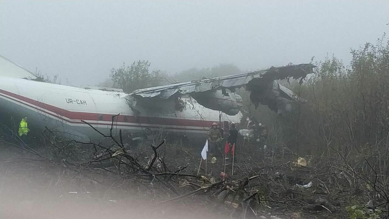 Жертв катастрофы Ан-12 раздавил груз в самолете