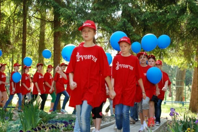 Дети из Волновахи поедут в здравницы юга России с детьми из ЯНАО