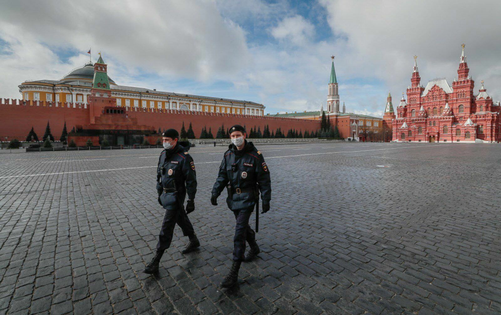 Шпиономания в действии: российские фотографы снова жалуются на запреты