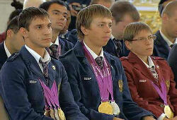 В Кремлевском дворце президент вручил ордена паралимпийским чемпионам