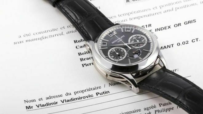 На аукционе в Монако "часы Путина" ушли с молотка за миллион евро