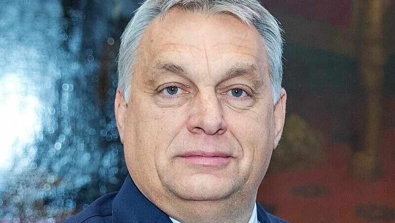 Премьер Венгрии Орбан: Россию победить можно только "в сказке"