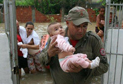 Наводнение в Рио-де-Жанейро унесло жизни более 100 человек