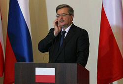 Президент Польши извинился перед Россией за беспорядки у посольства
